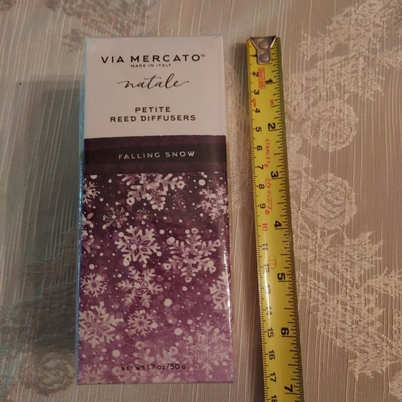Via Mercato Natale Petite Reed Diffusers Falling Snow 1.7oz Sealed - Picture 7 of 7